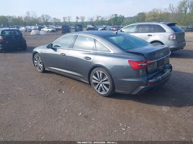 Audi A6 - фото 3