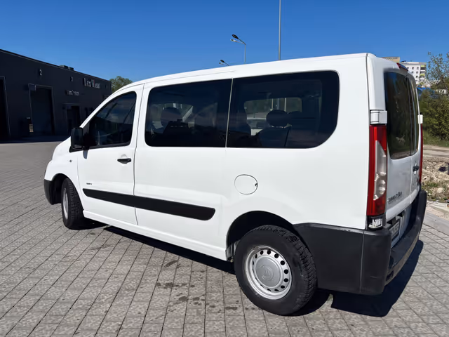 Citroen Jumpy - фото 4