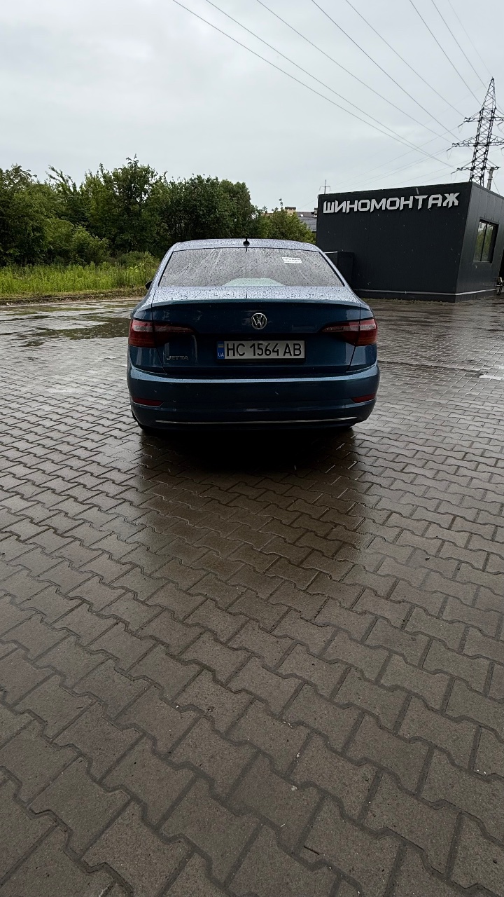 Volkswagen Jetta - фото 6