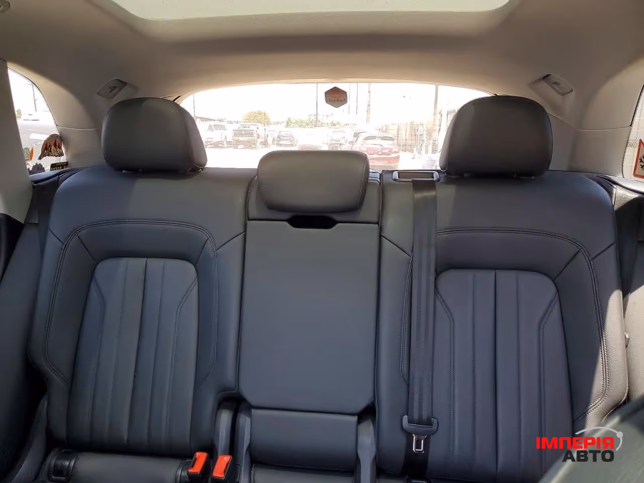 Audi Q5 - фото 8