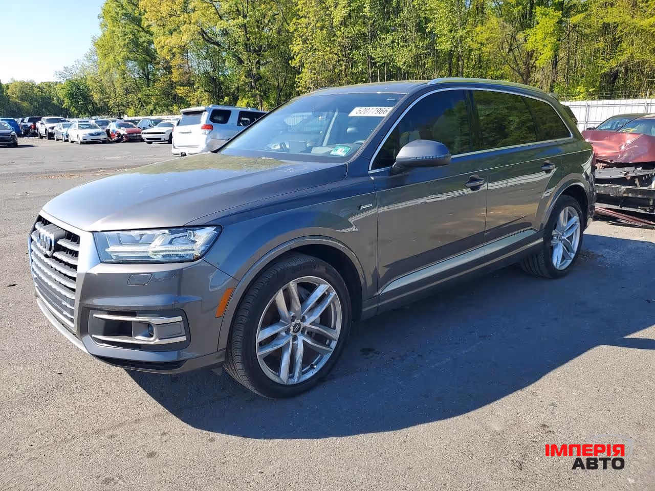 Audi Q7 - фото 1