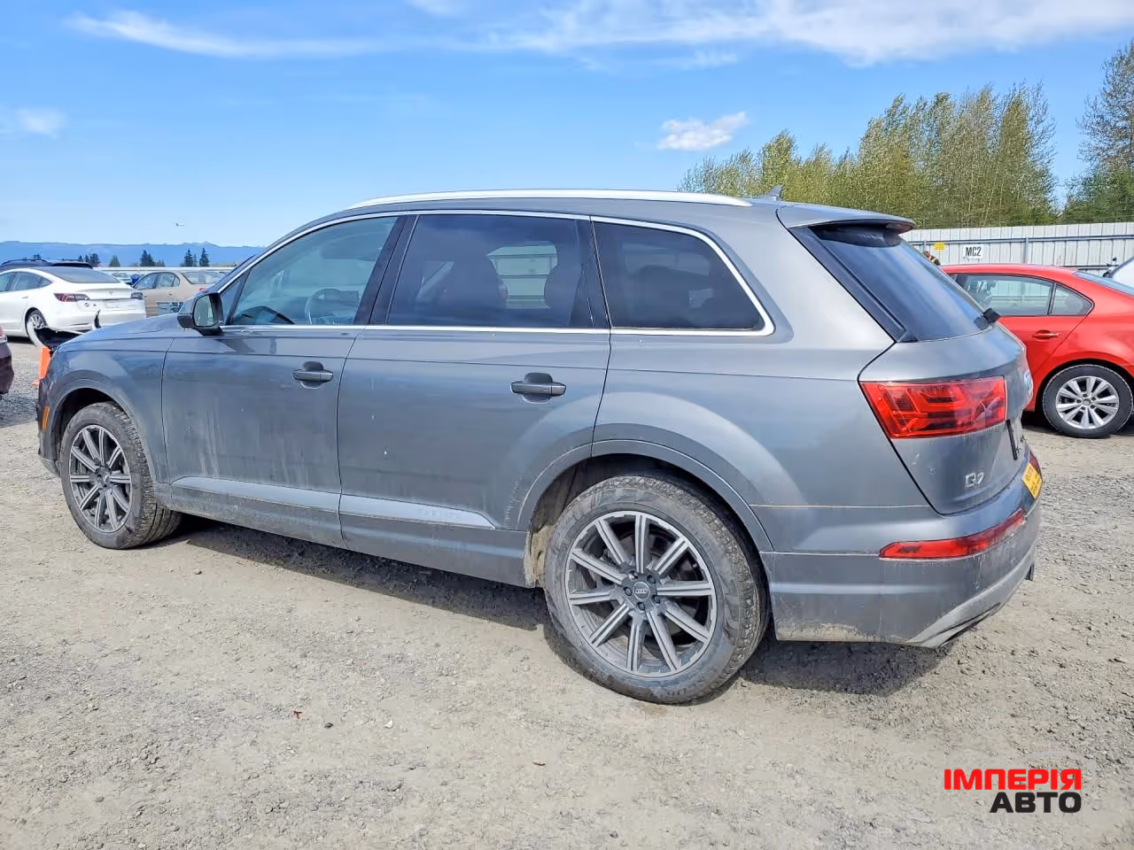 Audi Q7 - фото 2