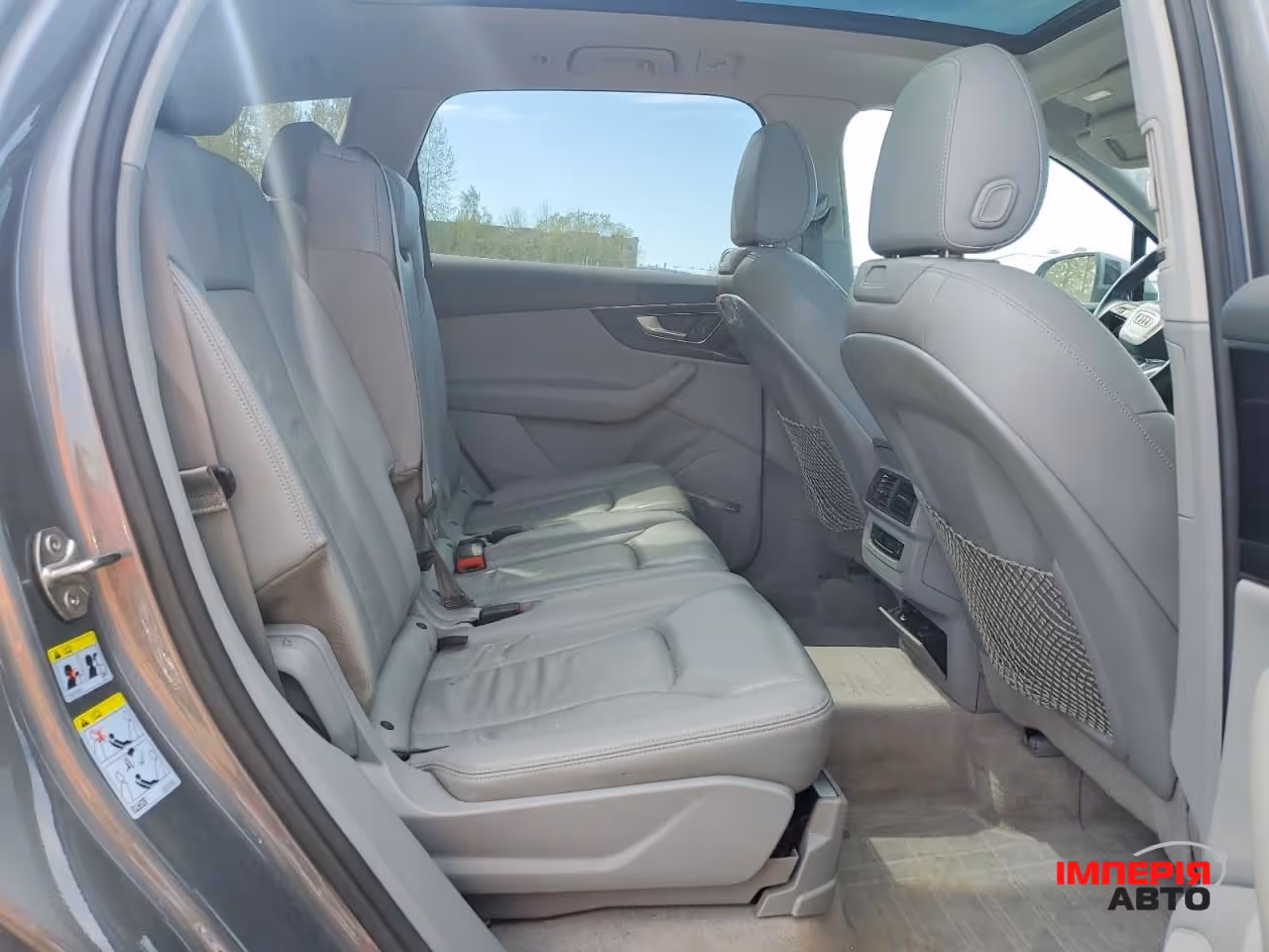 Audi Q7 - фото 11