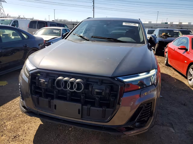 Audi Q7 - фото 5