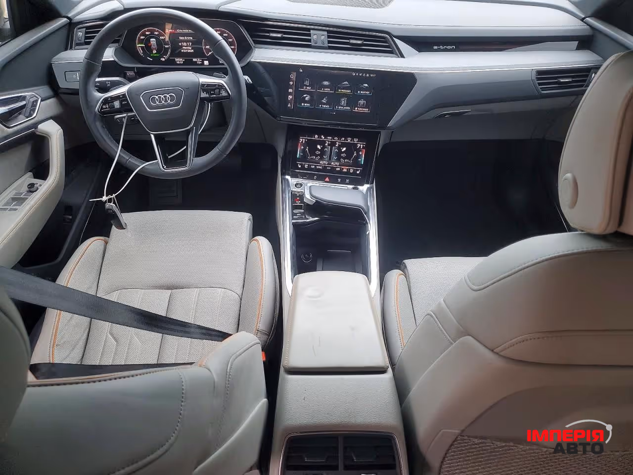 Audi Q8 e-tron - фото 8
