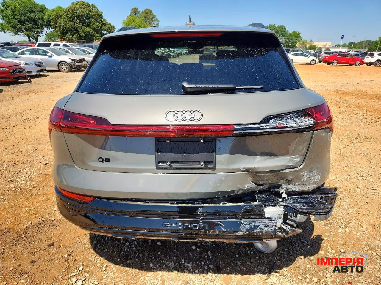 Audi Q8 e-tron - фото 6