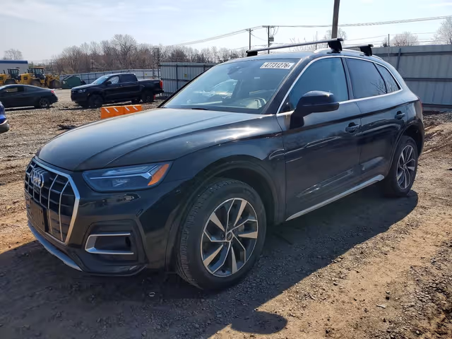 Audi Q5 - фото 1
