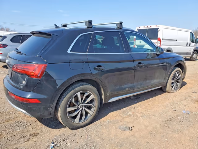 Audi Q5 - фото 3