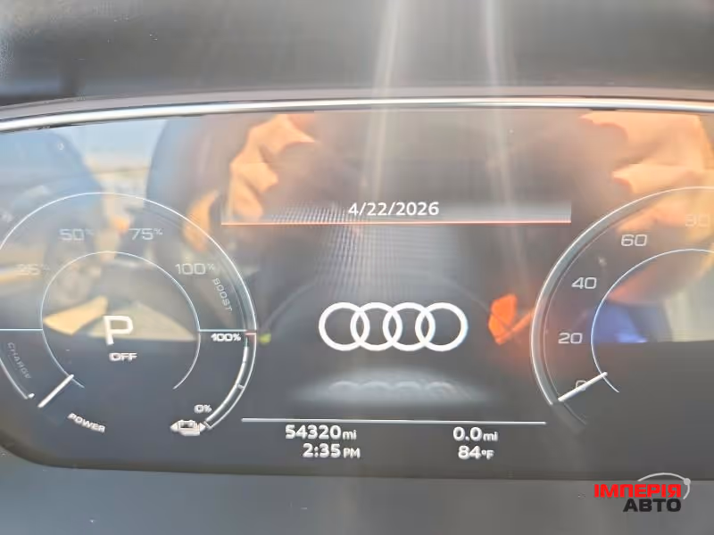Audi e-tron - фото 9