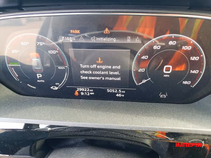 Audi e-tron - фото 9