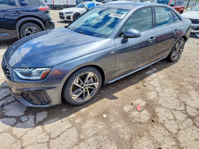 Audi A4 - фото 1