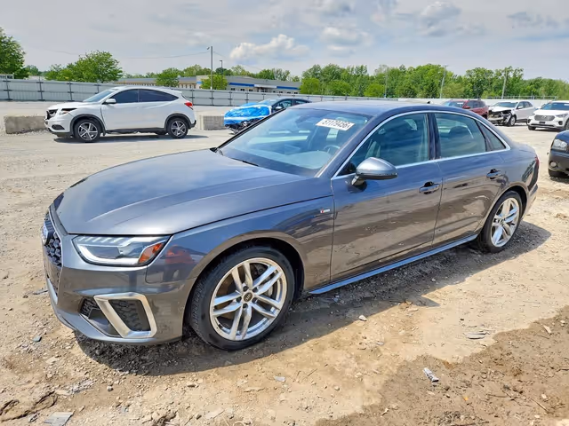 Audi A4 - фото 1