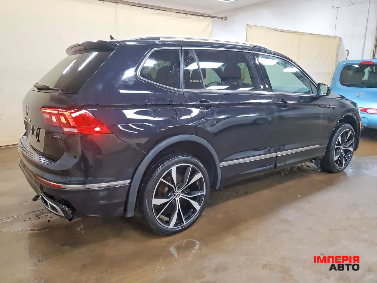 Volkswagen Tiguan - фото 3