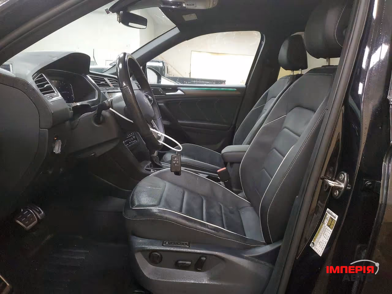 Volkswagen Tiguan - фото 7