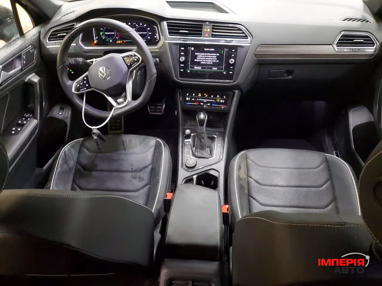 Volkswagen Tiguan - фото 8