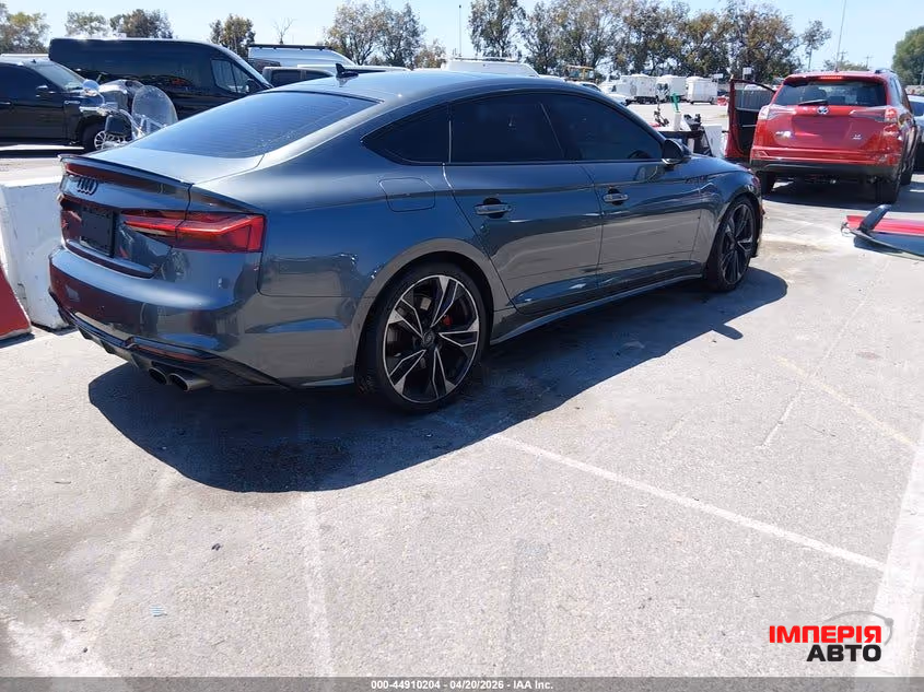 Audi S5 - фото 2