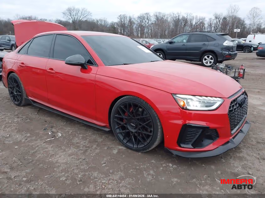 Audi S4 - фото 1