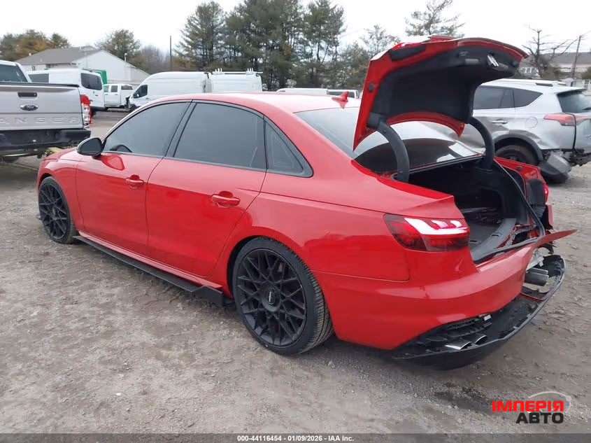 Audi S4 - фото 4