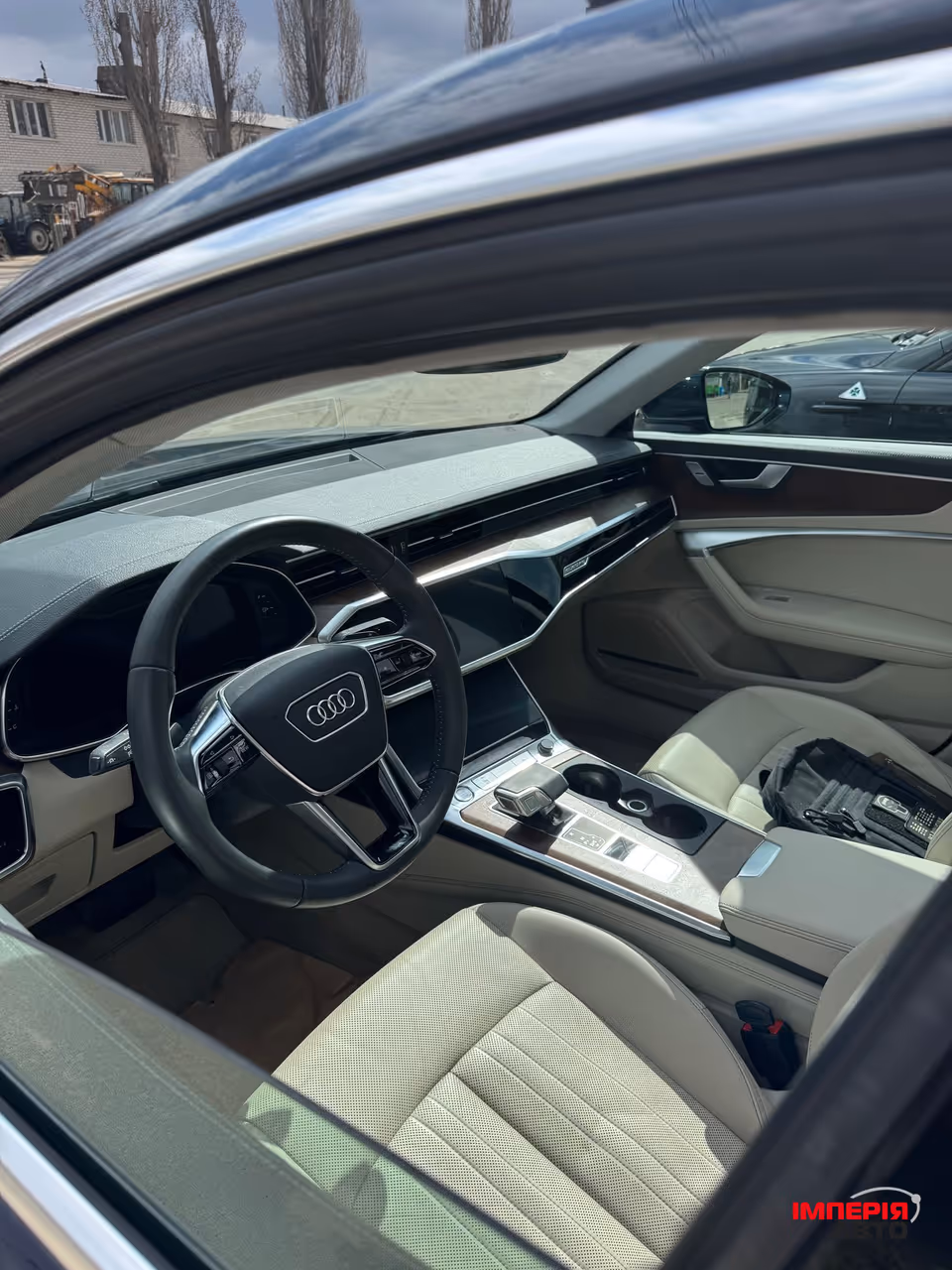 Audi A6 - фото 11