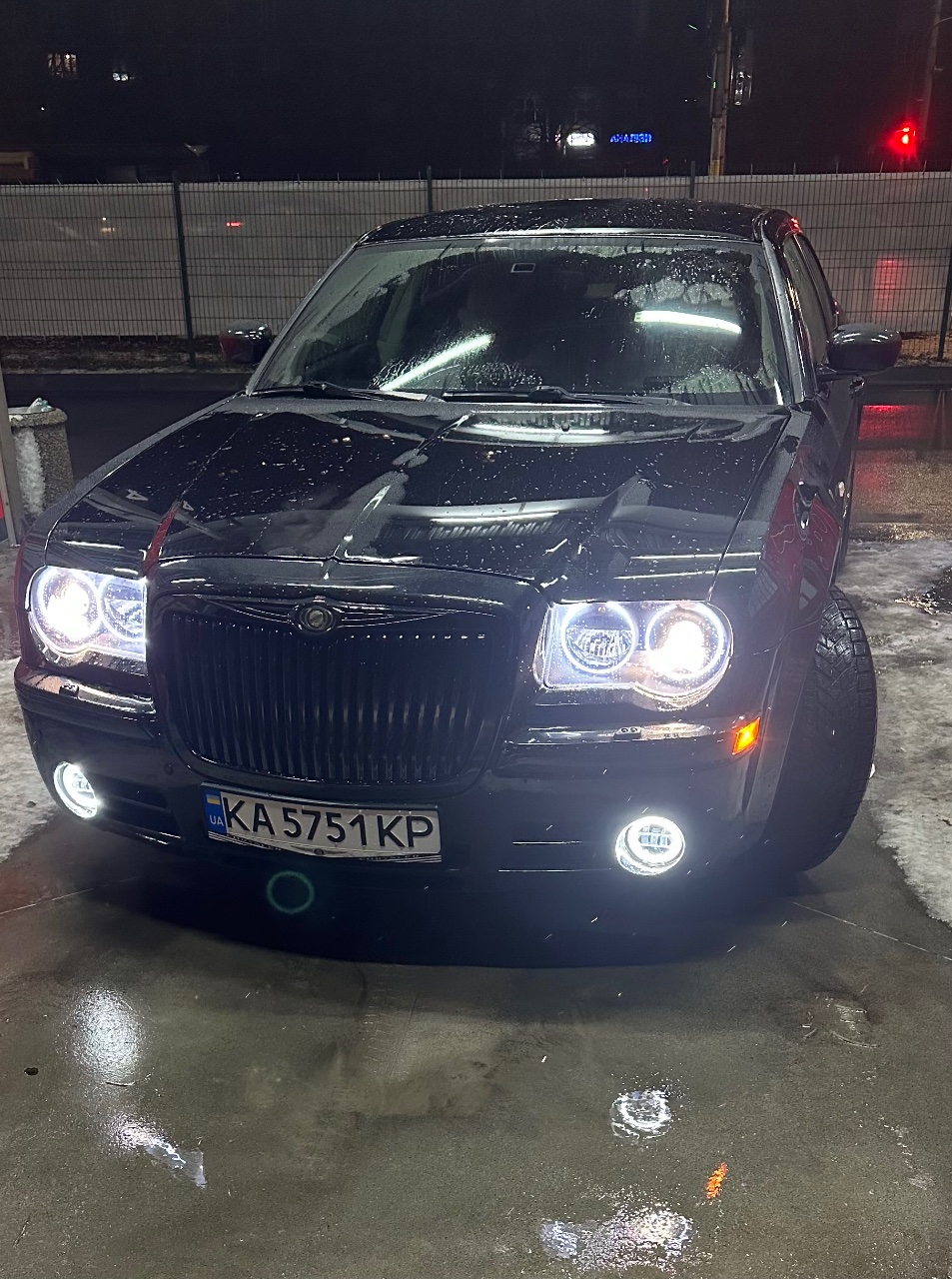 Chrysler 300C - фото 4