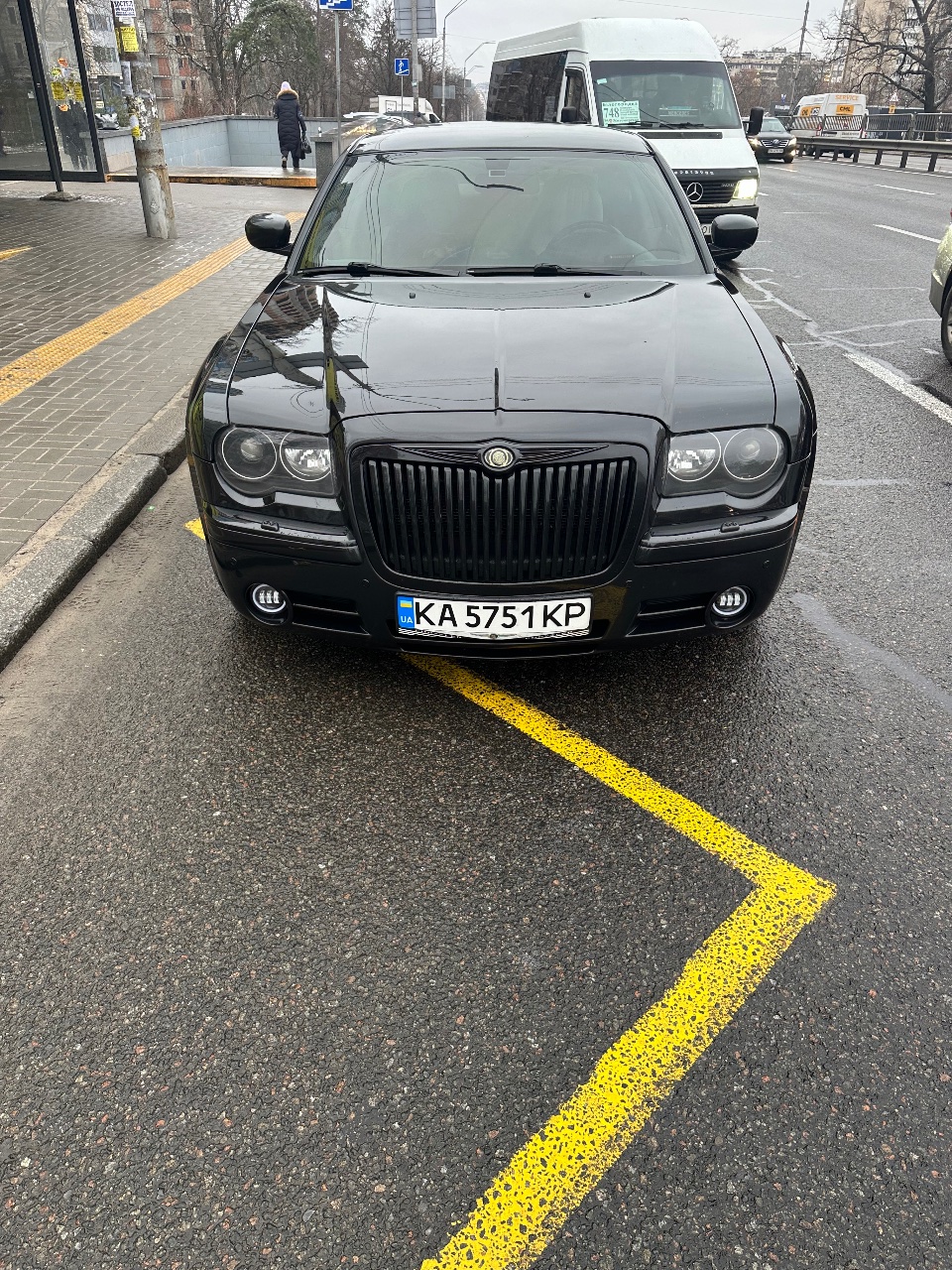 Chrysler 300C - фото 2
