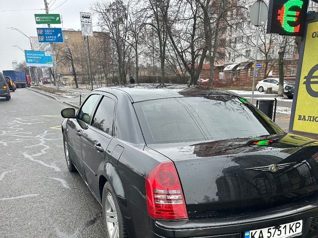 Chrysler 300C - зображення 5