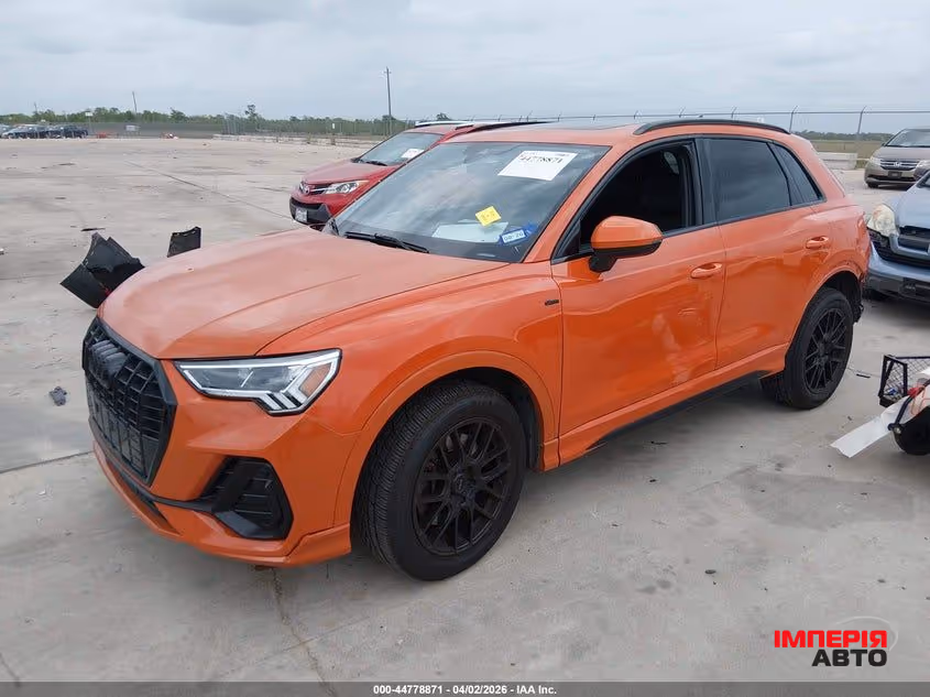 Audi Q3 - фото 2
