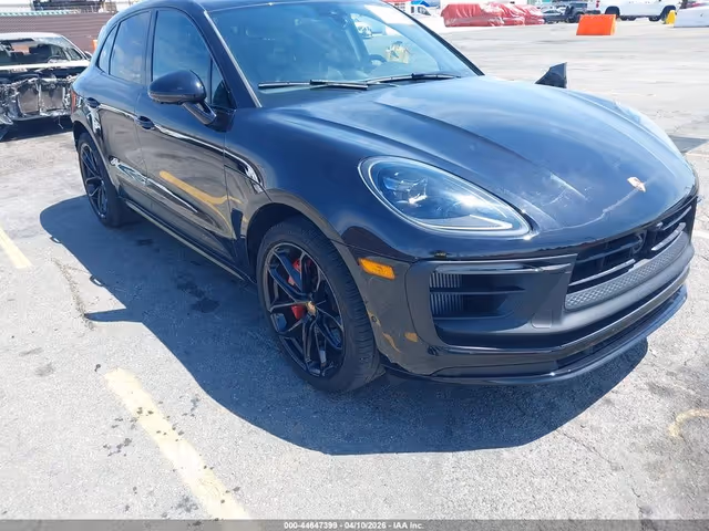 Porsche Macan - фото 1