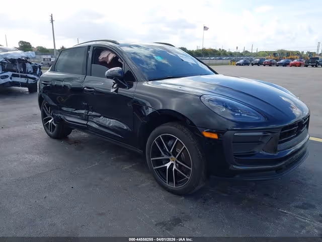 Porsche Macan - фото 3