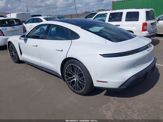 Porsche Taycan - фото 3