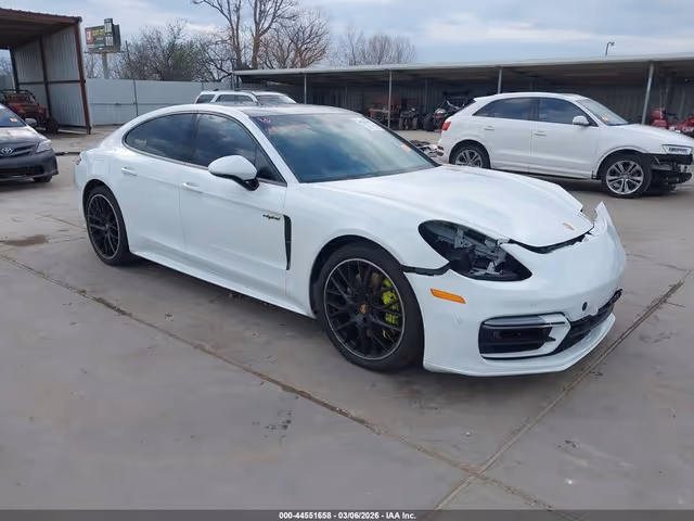 Porsche Panamera - фото 4