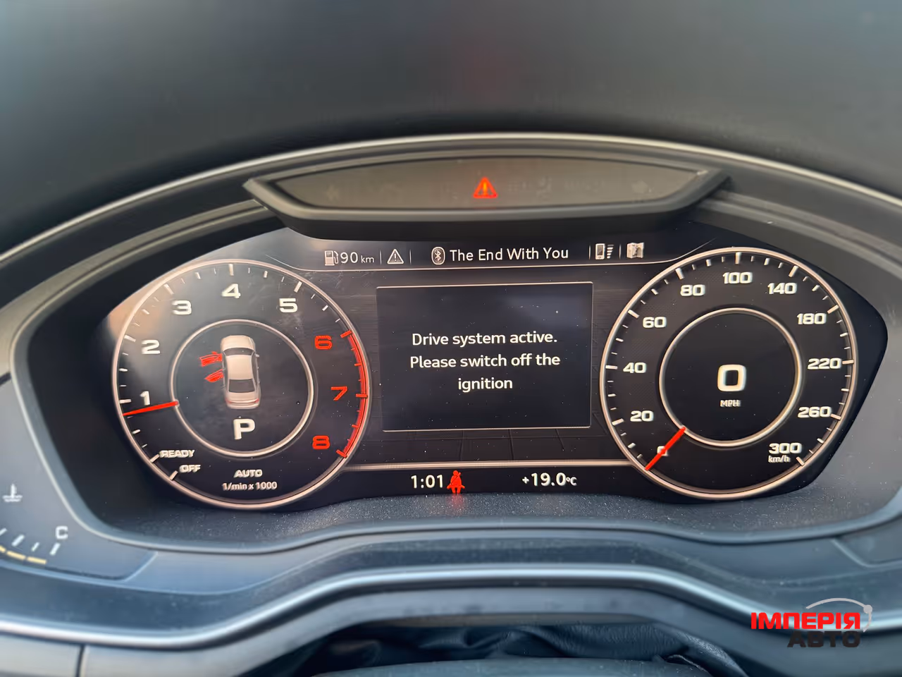 Audi A4 - фото 16