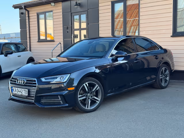 Audi A4 - фото 2