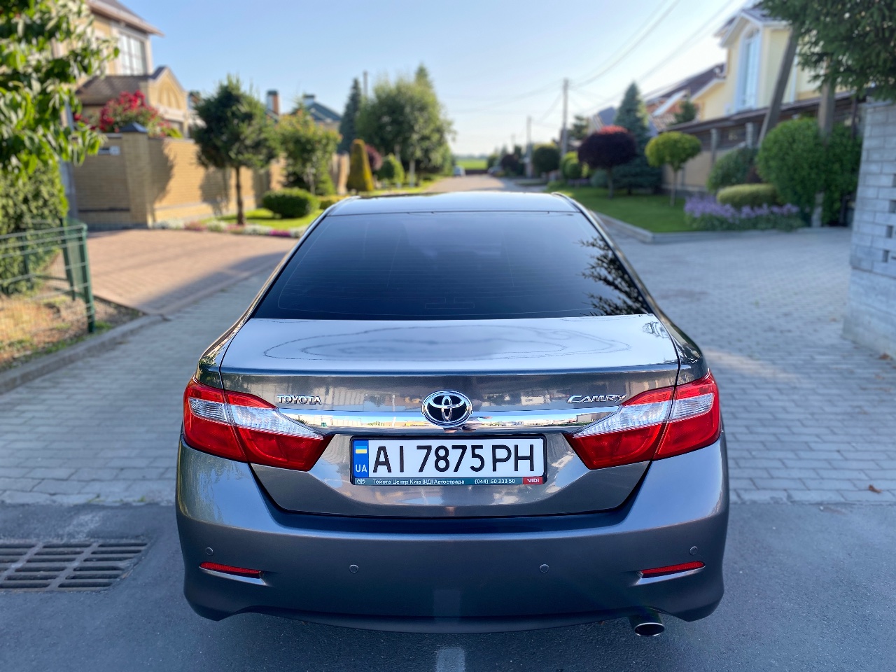 Toyota Camry - фото 6
