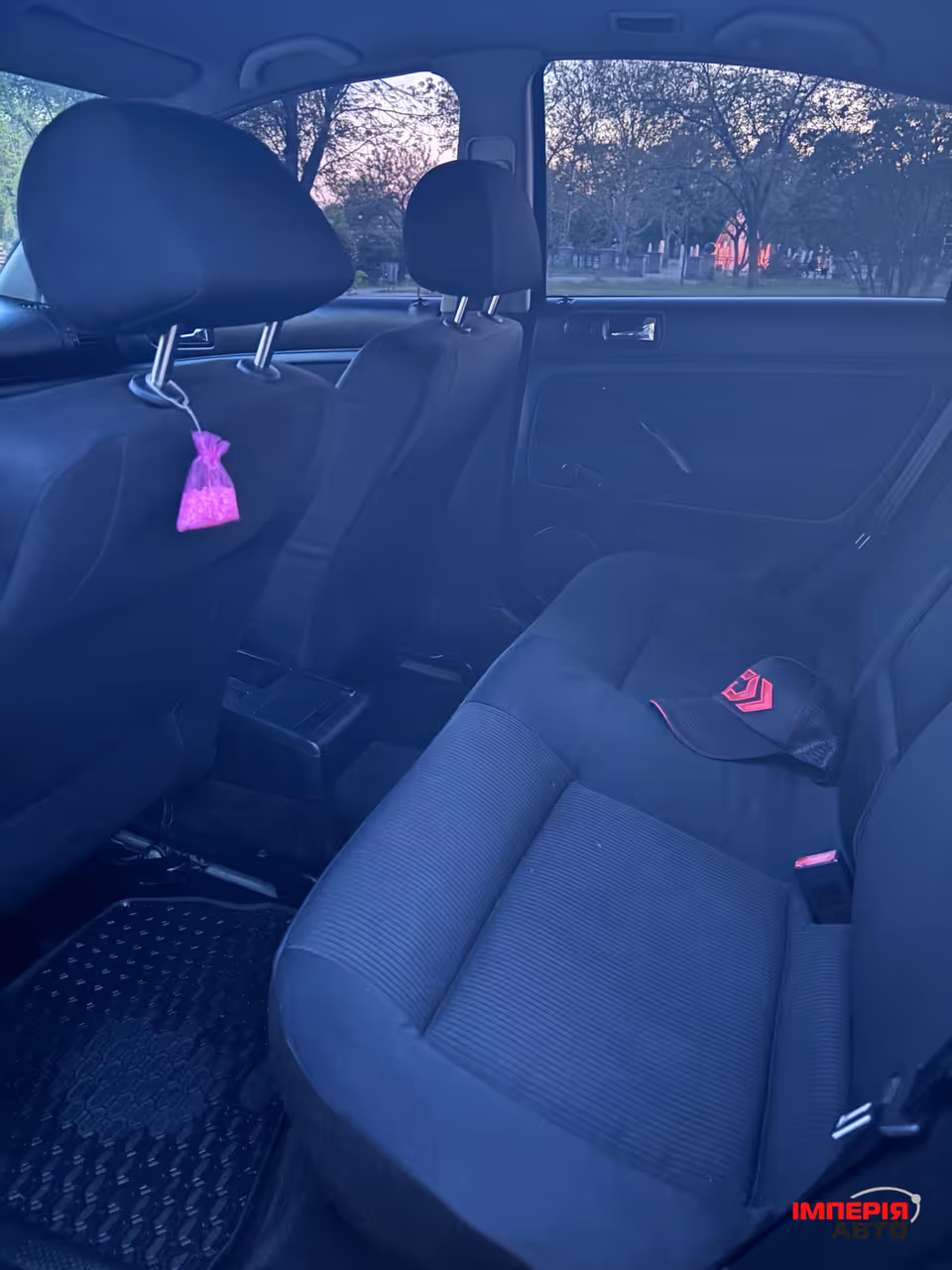 Volkswagen Passat - фото 10