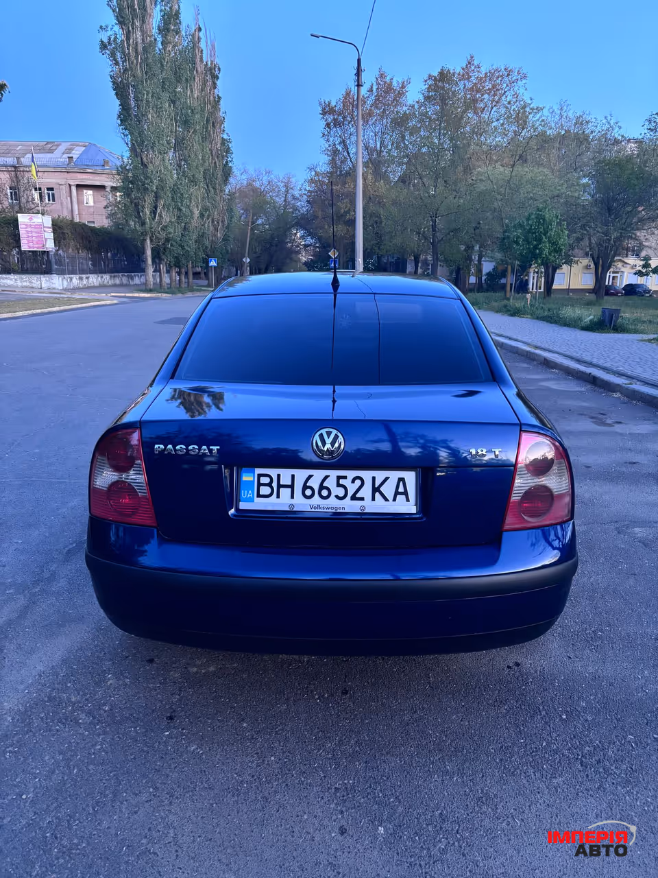 Volkswagen Passat - фото 6
