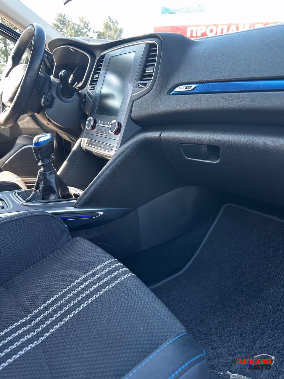Renault Megane - фото 21