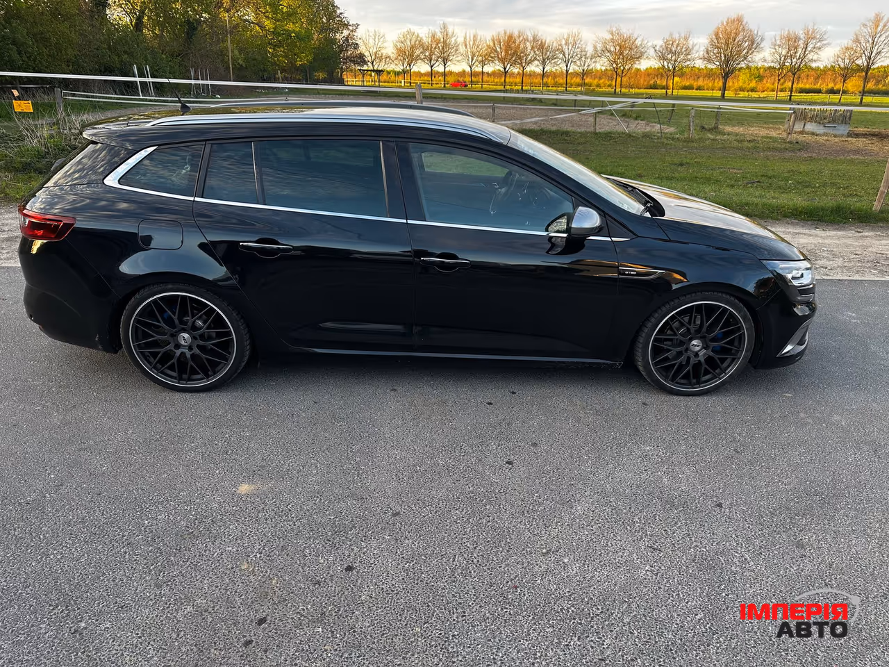 Renault Megane - фото 3