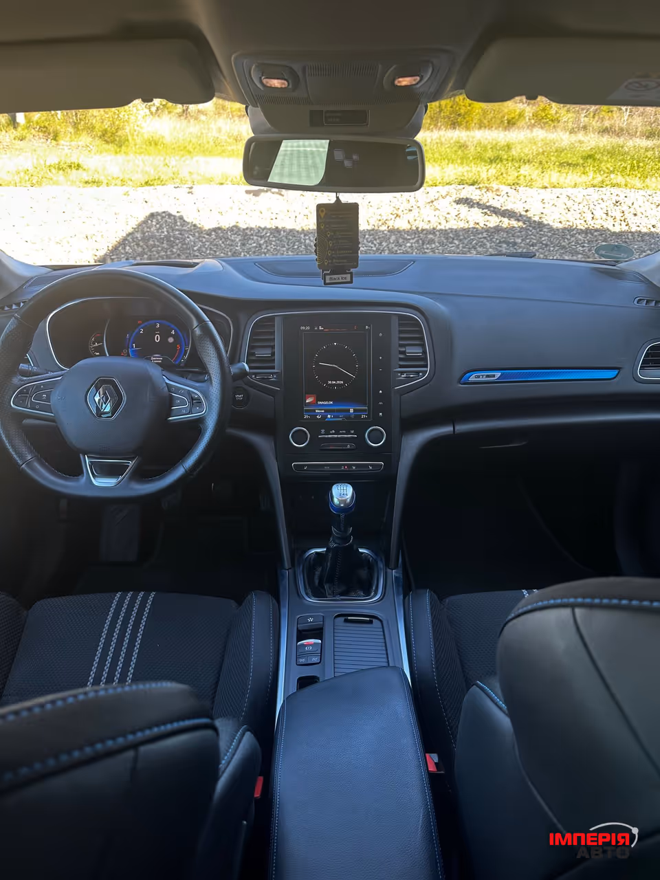 Renault Megane - фото 9