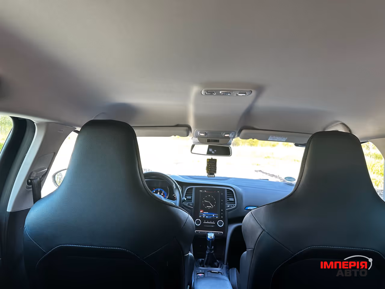 Renault Megane - фото 11