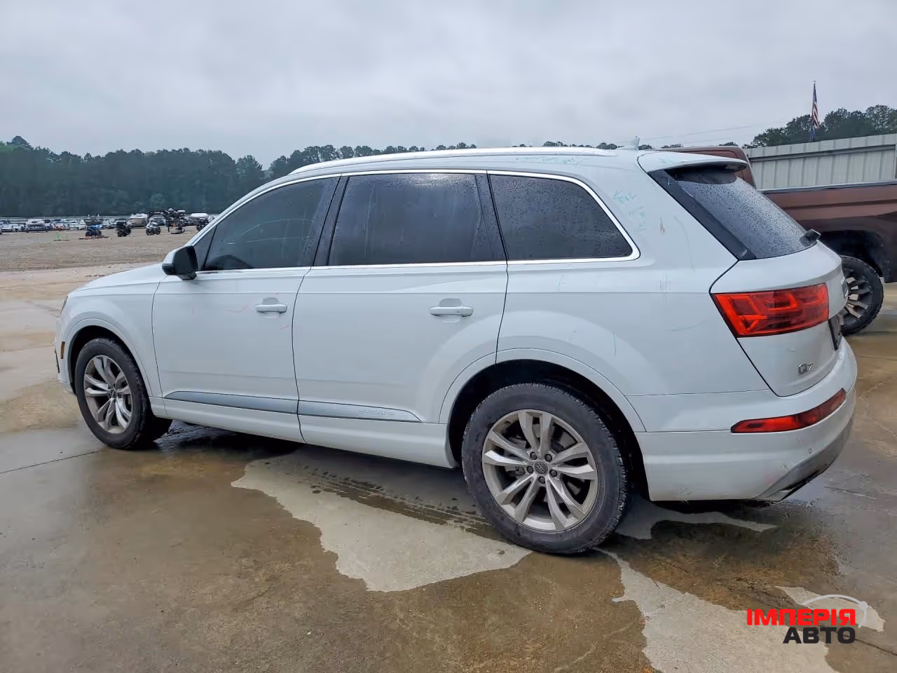 Audi Q7 - фото 4