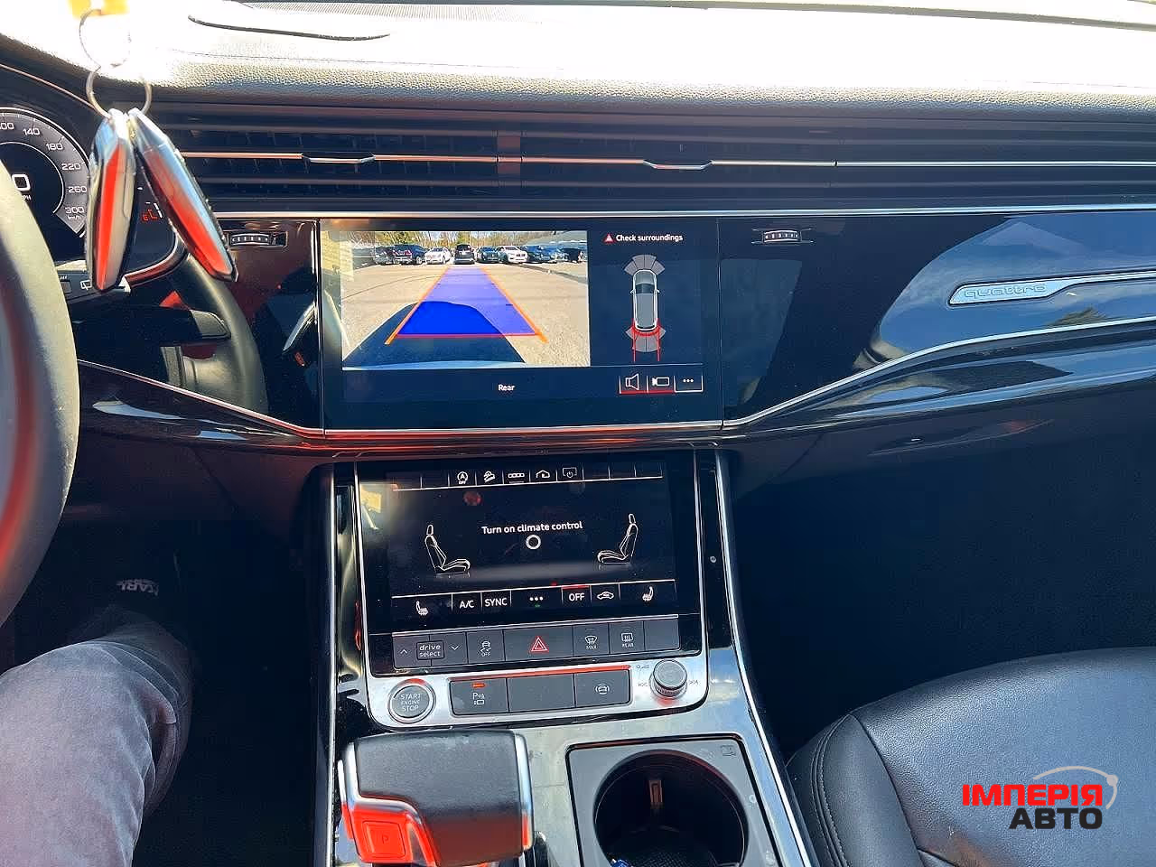 Audi Q7 - фото 3