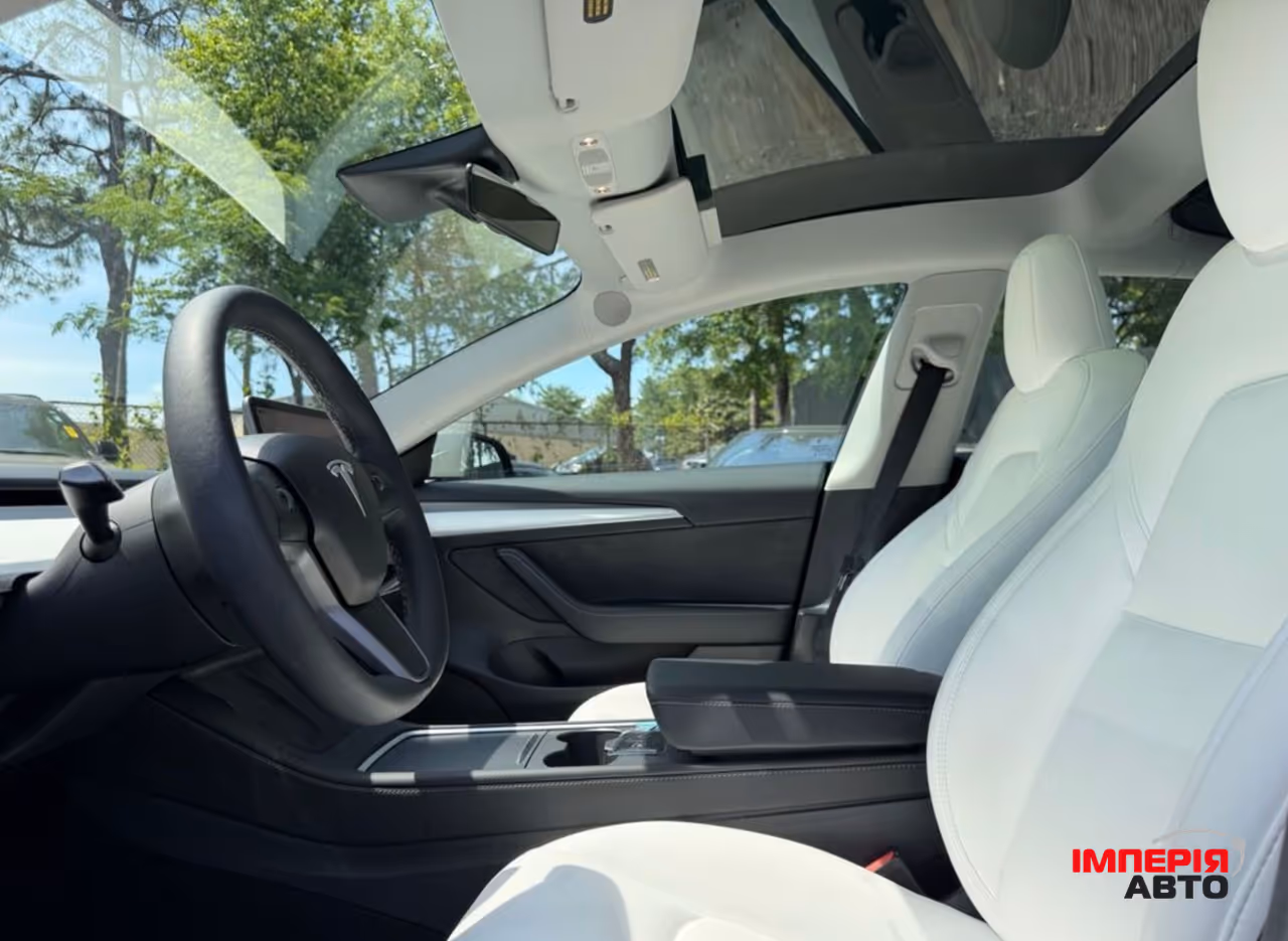 Tesla Model 3 - фото 5