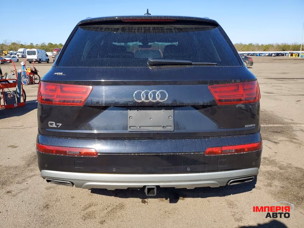 Audi Q7 - фото 5