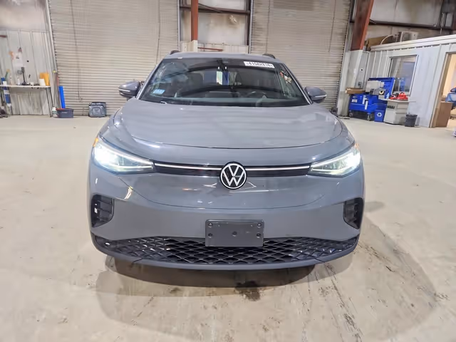 Volkswagen ID.4 - фото 1