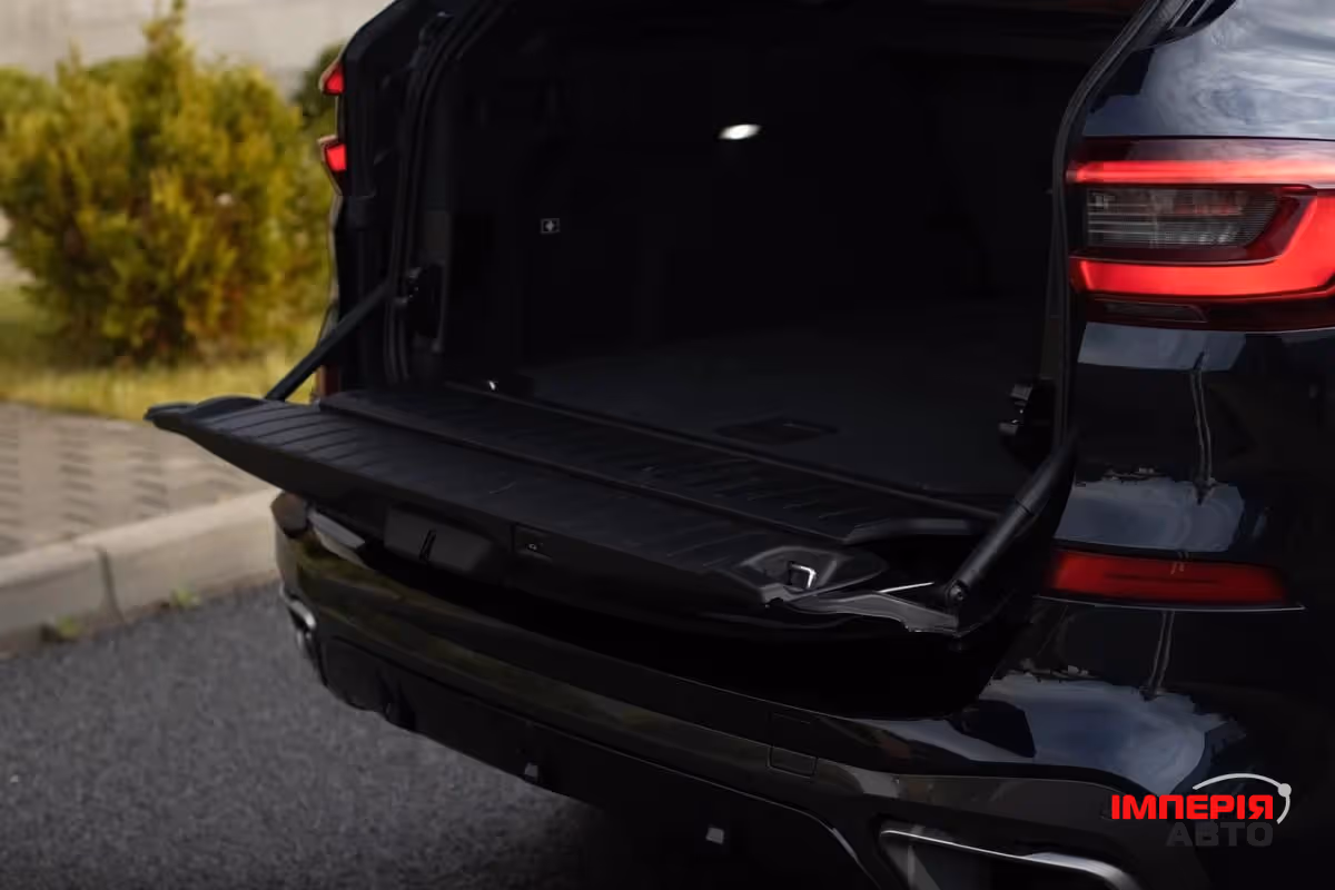 BMW X5 - фото 6