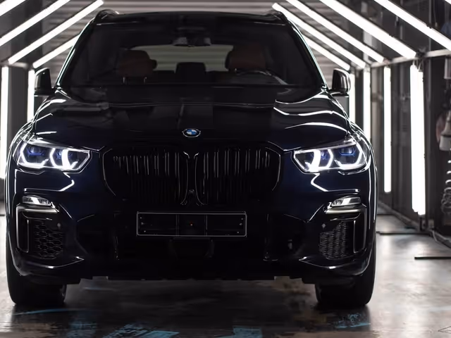 BMW X5 - фото 3