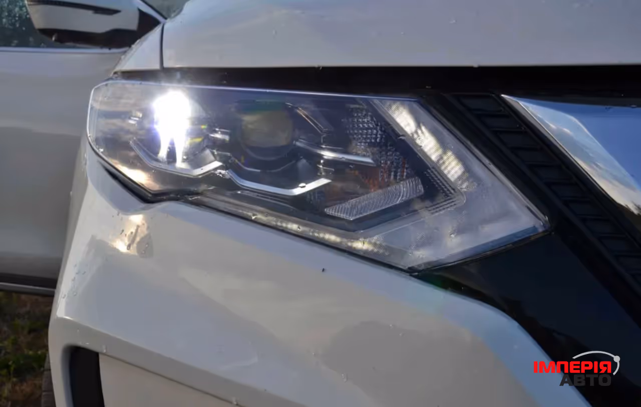 Nissan Rogue - фото 2