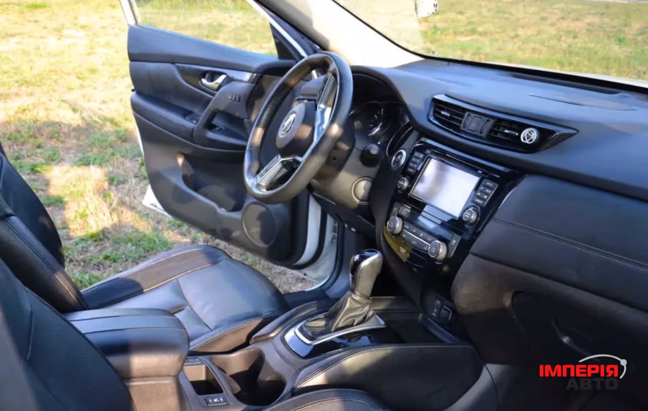 Nissan Rogue - фото 19