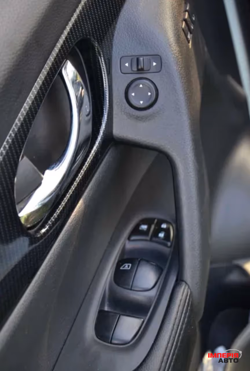 Nissan Rogue - фото 18